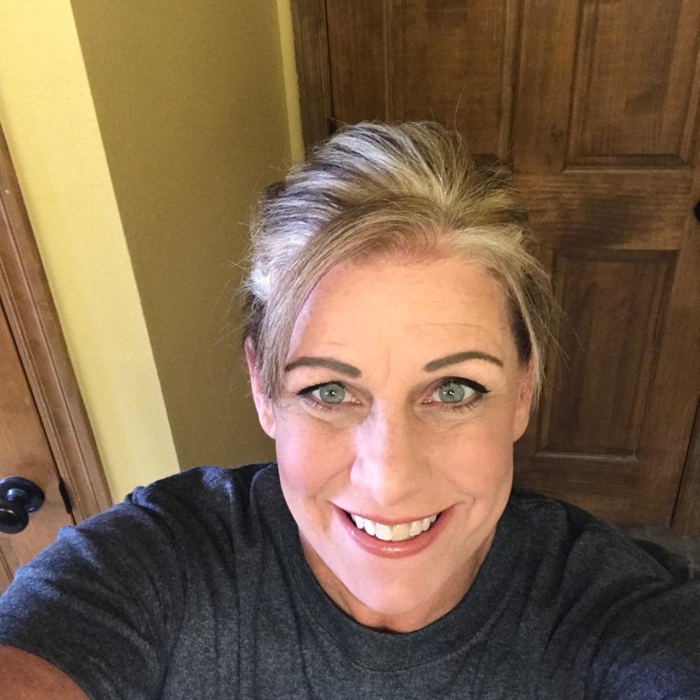 Meet your Posher, Diana